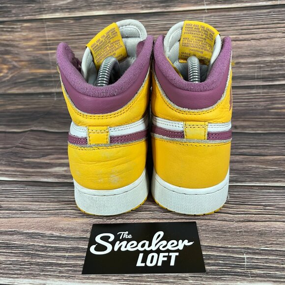 Nike Air Jordan 1 Retro High OG Brotherhood Women's Shoes - Picture 4 of 8